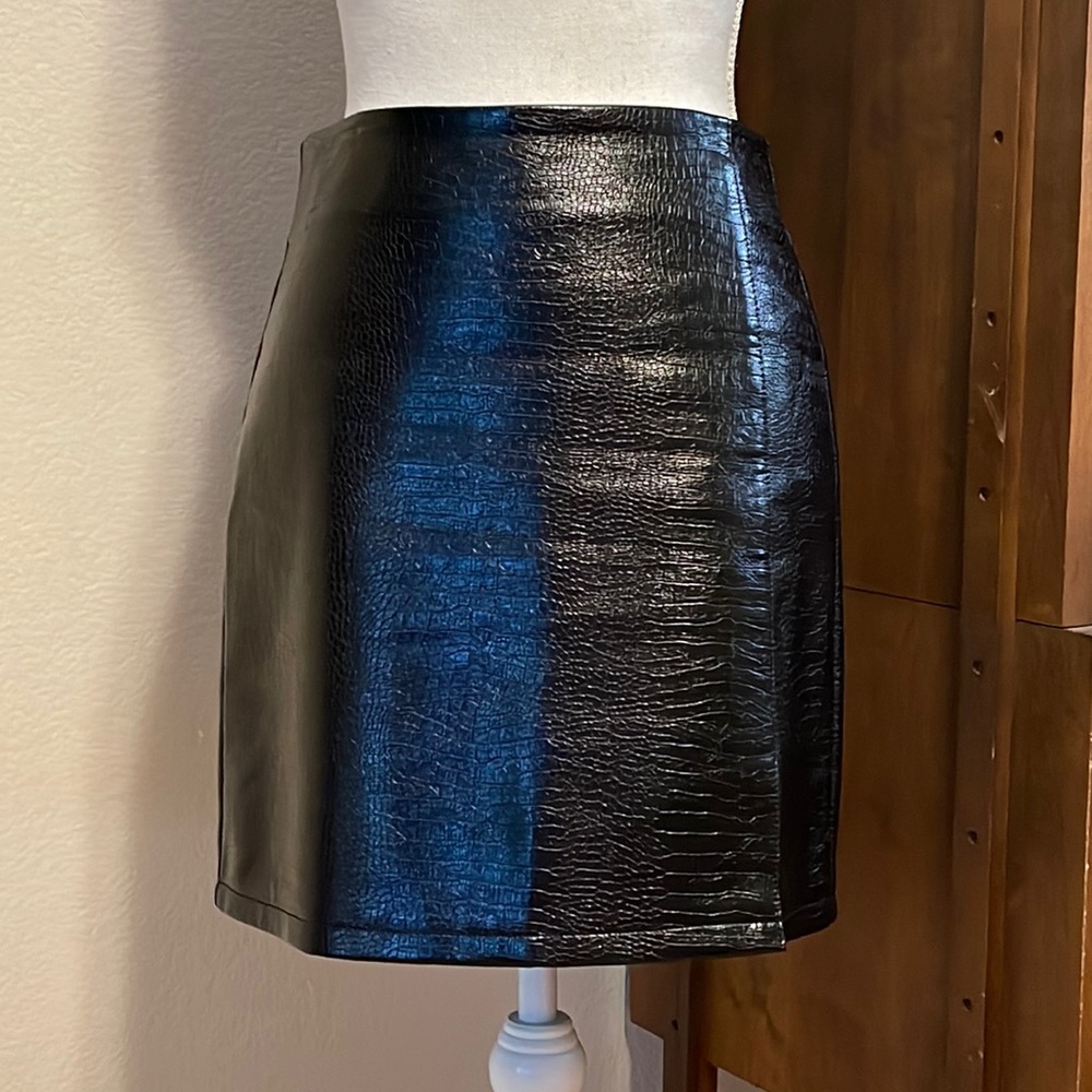 Top Shop Faux Leather Crocodile Print Side Slit Skirt